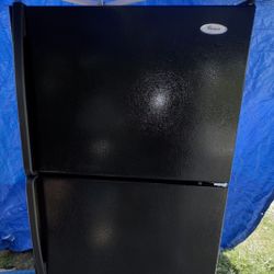 Whirlpool Refrigerator 