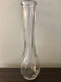 CLASSIC & VINTAGE EO BRODY BUD VASE with a SWIRL PATTERN...