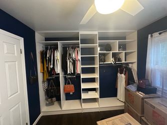 Custom Built In Shelving