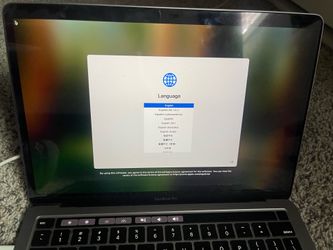 MacBook Pro 13.3 inch Retina Display