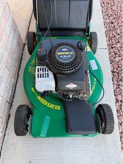 Self propelled lawnmower