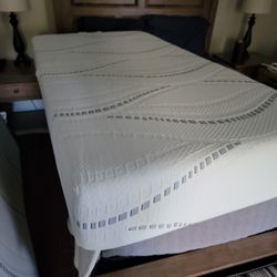 Twin Mattress And Metal Foldable Bedframe
