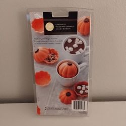 NEW Wilton Pumpkin Candy Mold Hot Chocolate Bombs Holiday Baking Fall Harvest