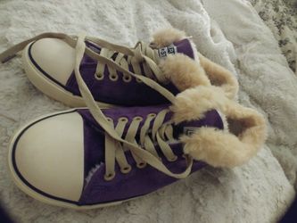 Oh, so cute converse style shoes