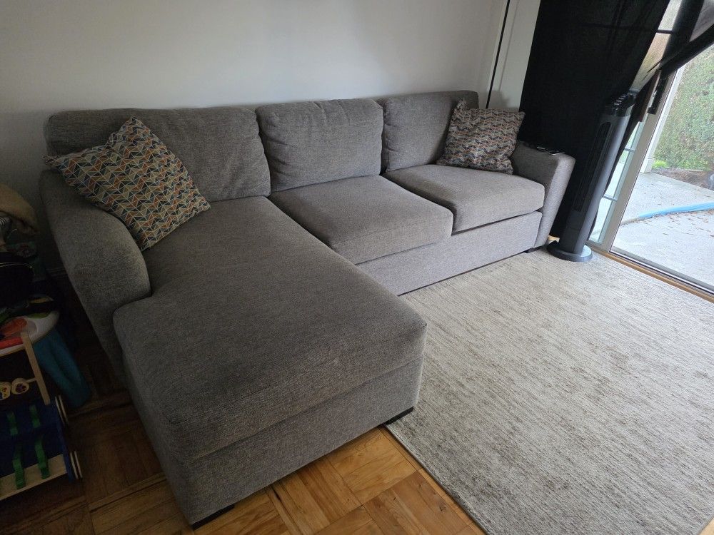 Sectional Couch