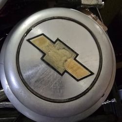 2000 chevy tahoe limited center caps