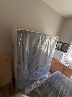 Queen size Bed Foundation