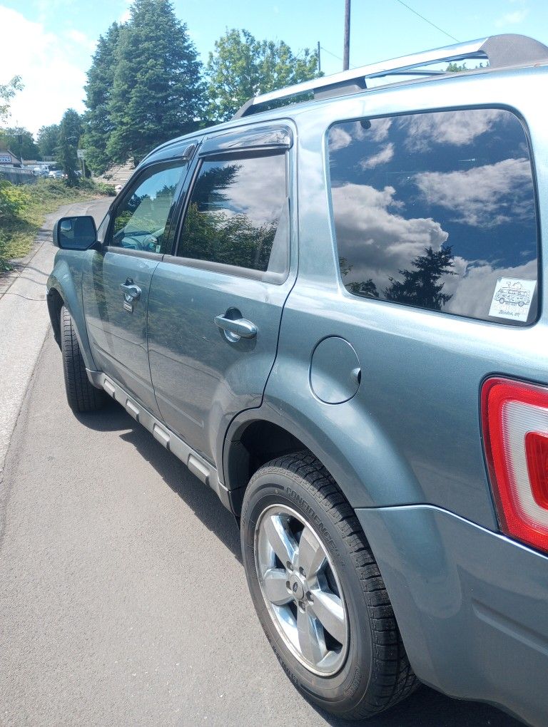 2011 Ford Escape