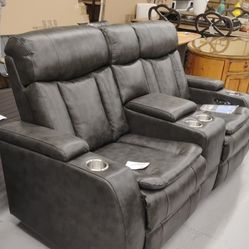 Loveseat 