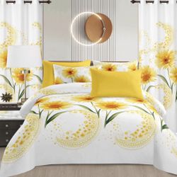 Open Box Lilanna Collection  8 Piece, Set King Size