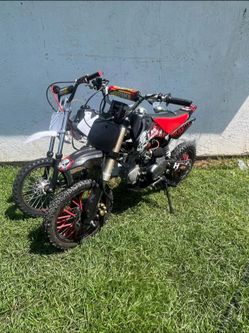 Dirt bike