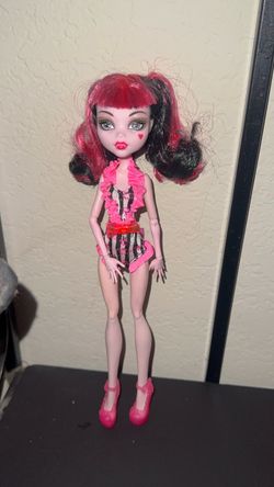 Draculaura