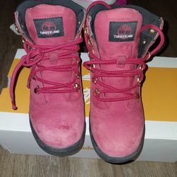 Slightly Worn Tim Boots!!! GREAT PRICE!!!