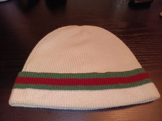 Gucci Beanie White 100% Authentic Lost Box