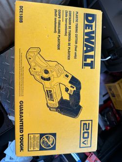 Dewalt Plastic Tubing Cutter (Tool Only)
