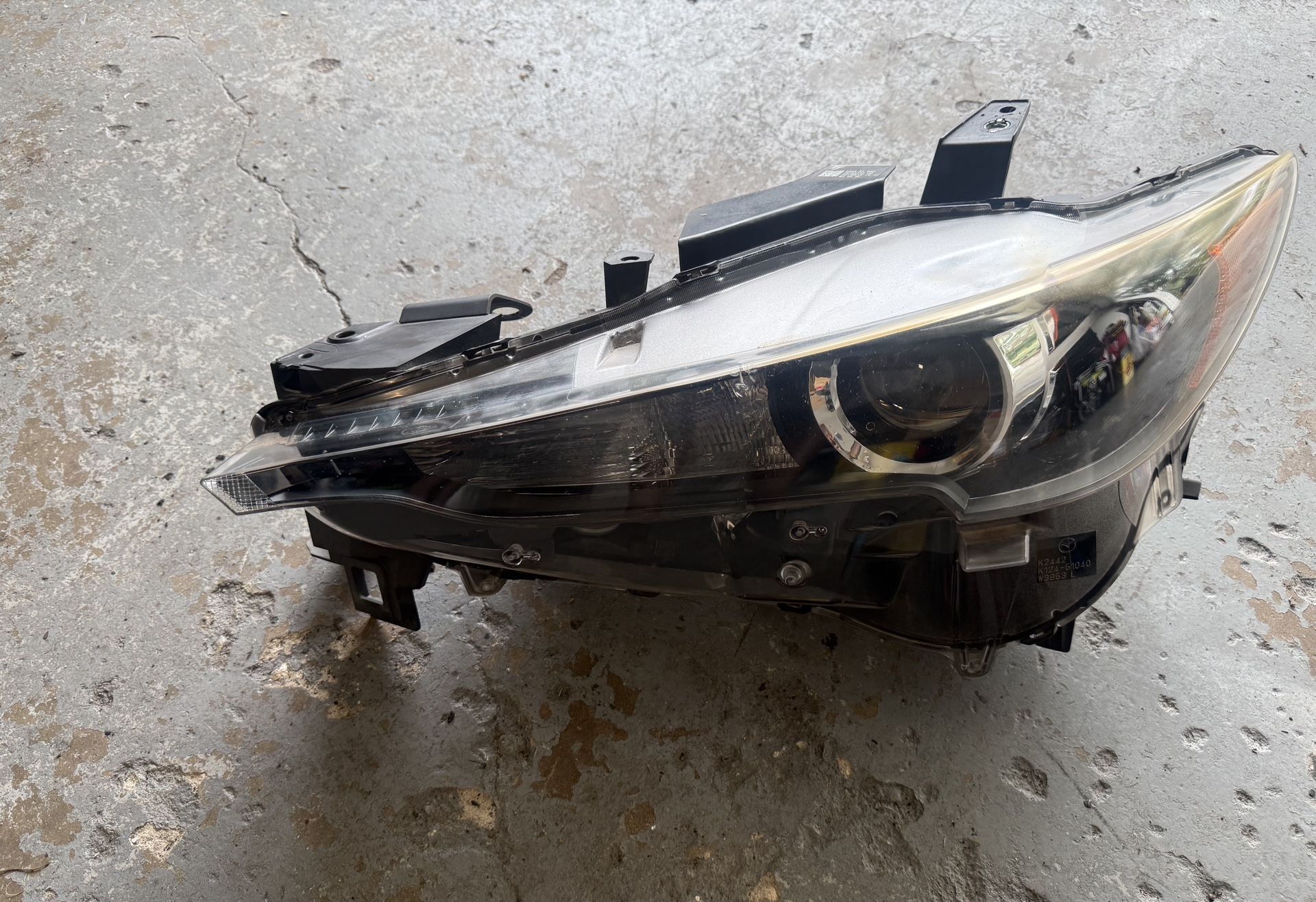2017-2021 Mazda Cx5 Headlight