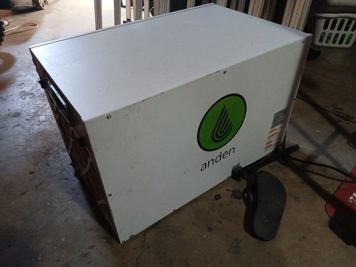 ANDEN DEHUMIDIFIER