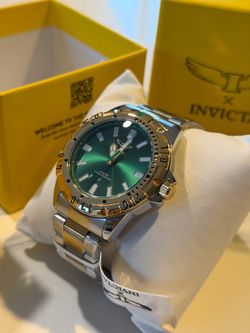 Brand New Two tone Invicta Specialty I by Invicta Men's Watch - 42mm, Gold, Steel
