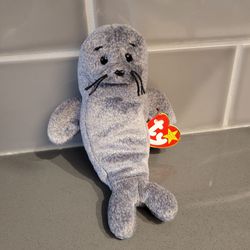 Superstar Slippery the Seal TY Beanie Baby Plush