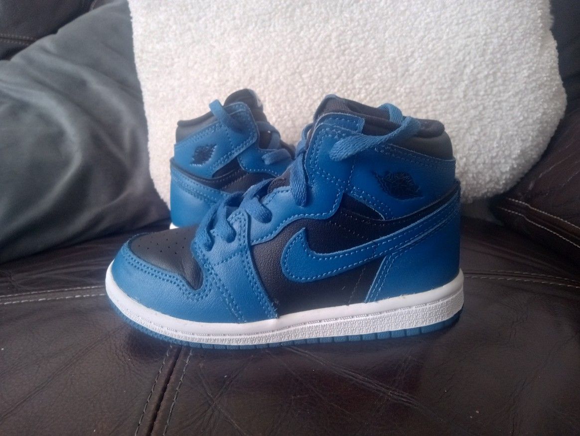 Jordan 1 Size 9c Toddler $25