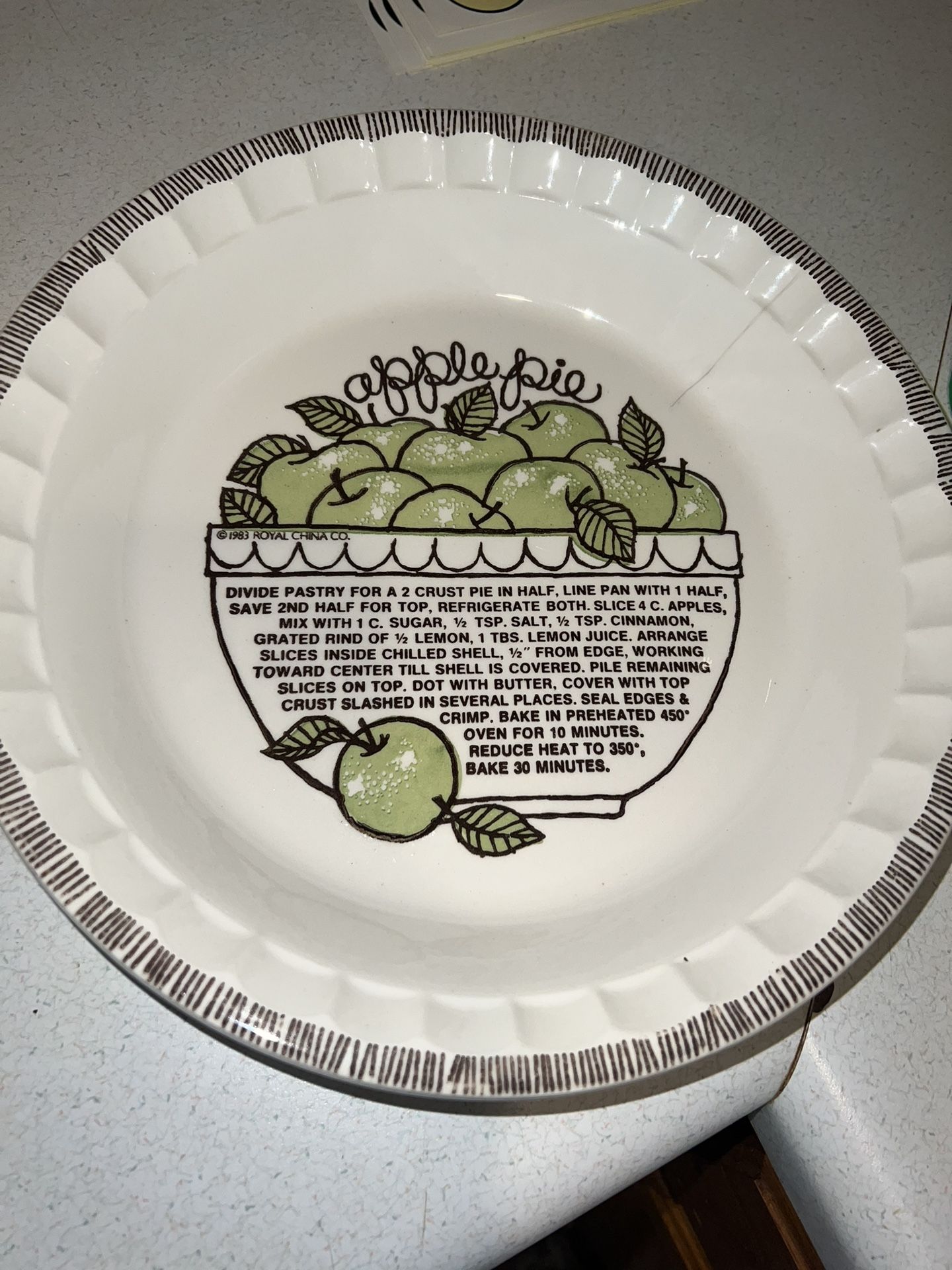 Vintage Royal China Apple Pie Plate