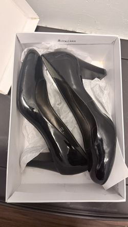 Calvin Klein Babe Patent heels 