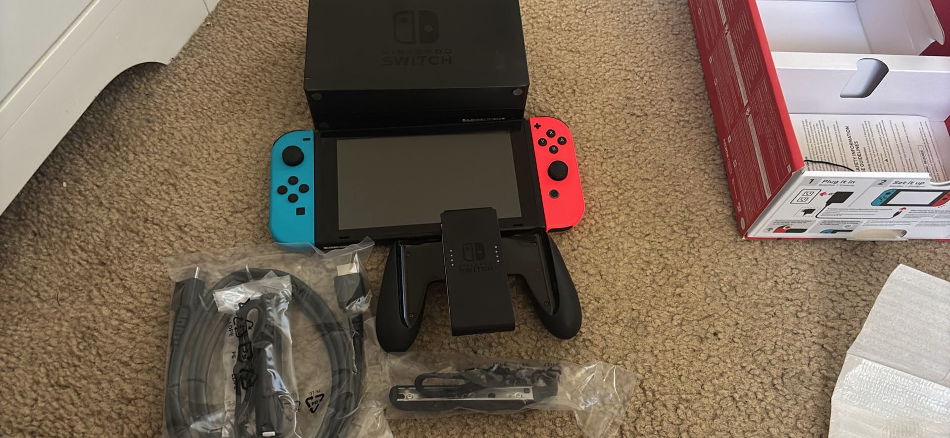 New nintendo switch, used 3 times, will negotiate price!!
