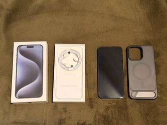 Unlocked iPhone 15 Pro Max - 512GB