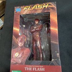 DC Flash 1/10 Scale Pre-painted Figure Kotobukiya ARTFX-STATUE 