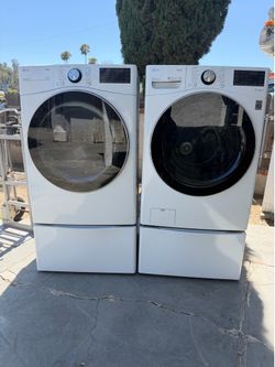 LG WASHER AND GAS DRYER