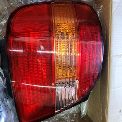 1(contact info removed) Lexus Tail Lamp Housing