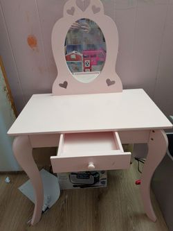 Kids Vanity