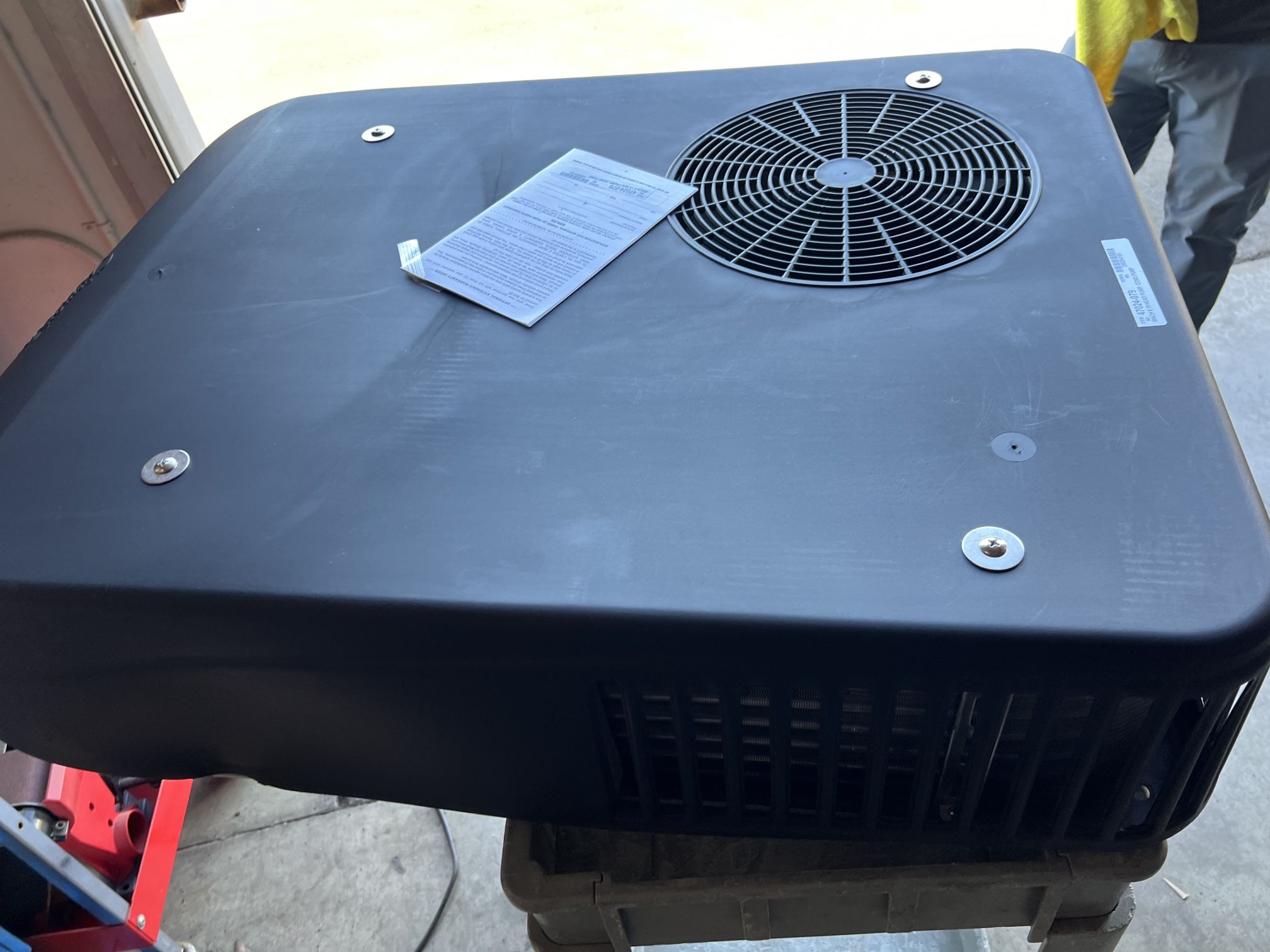 Coleman Mach 8 RV Air Conditioner 47 2 04 0 79 15,000 BTU