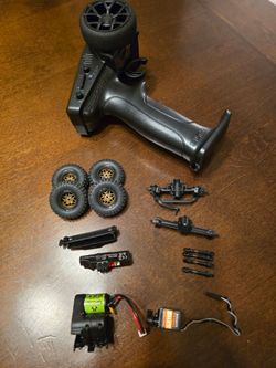 Axial SCX30 Tacoma Stock Take Offs