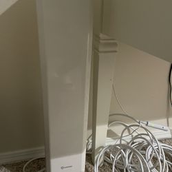 TV Antenna Indoor/Outdoor With Free Tv