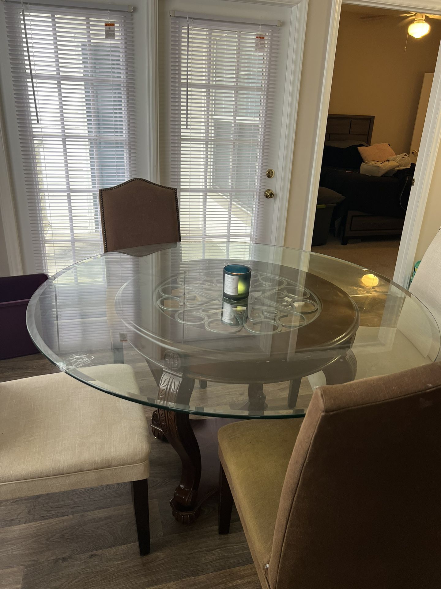 Glass table With Chairs