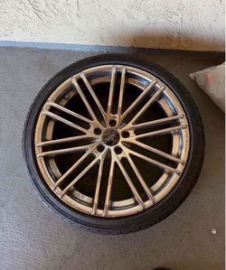 245/35/20 4 tires and rims set
