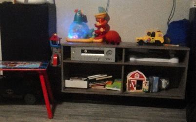Tv stand