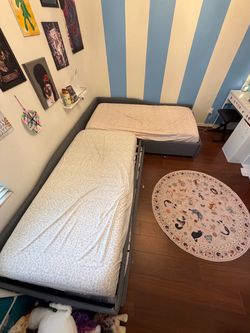 L-shape Gray Twin Daybed with Trundle