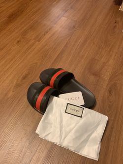 Gucci flip flops size 10 $180
