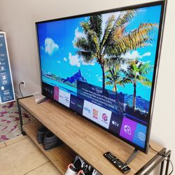 50” L/G Smart Tv HDR UHD 4k Um7300