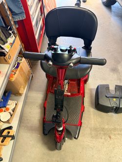 Vive 4-Wheel Mobility Scooter