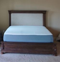 King Size Restoration Hardware St. James Fabric Panel Bed – Solid Wood – Excellent Condition
