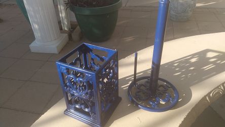 Metal Container & Dowel