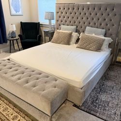 Luxury Grey Velvet King Bedroom Set - Bed, Mattress, & Tufted Bench