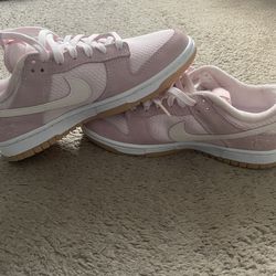 Pink teddy bear dunks