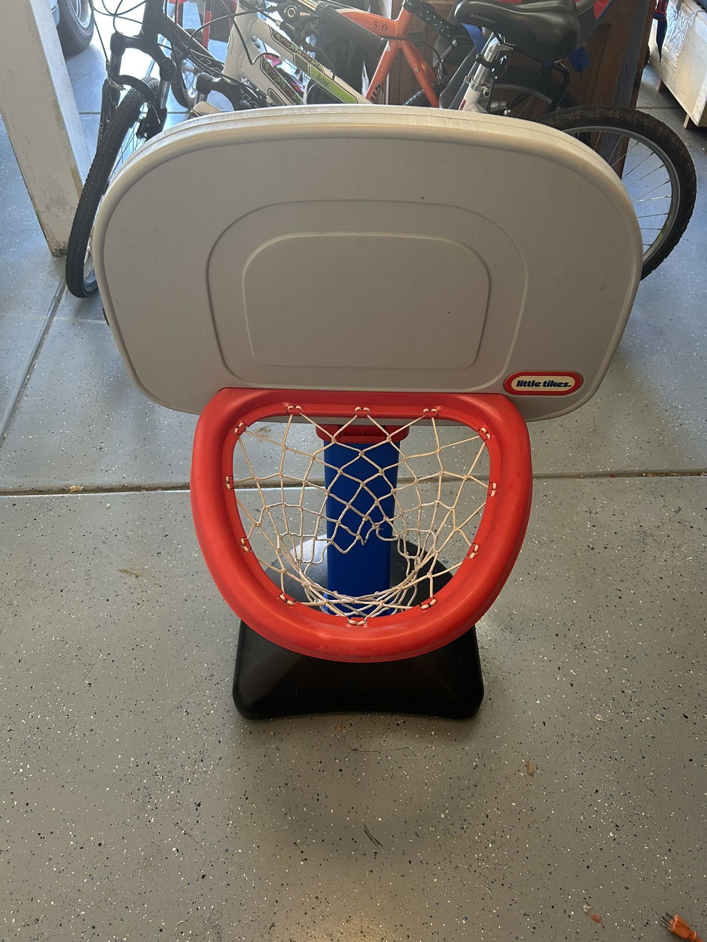 Kids Basketball Hoop