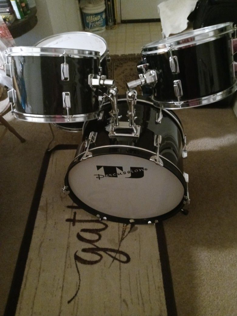TJ Percussion 4 Piece Drum Set!!