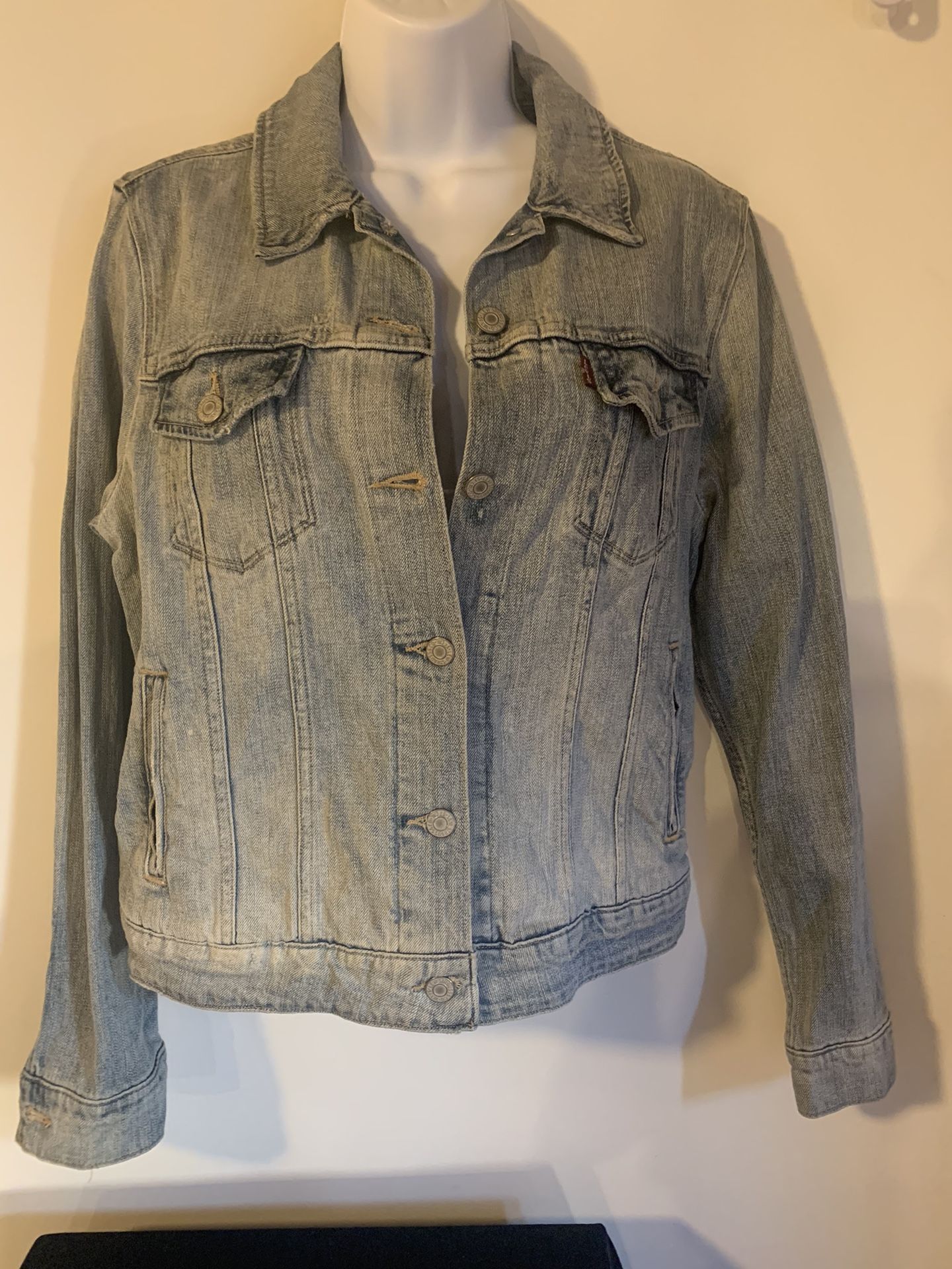 WOMANS LEVI JEAN JACKET