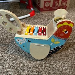 Manhattan Toy Musical Chicken 